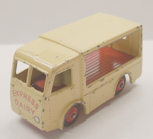 Dinky 30v express dairy - no.30v,