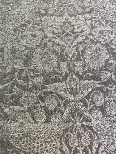 William morris strawberry - william,