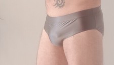 Men's Super Silky Nylon/Spandex Mix Seamless Briefs - New - Gay Interest