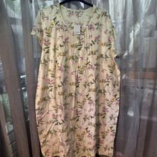 PRETTY SECRETS - CREAM