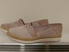 Designers BUTTERFLY TWISTS