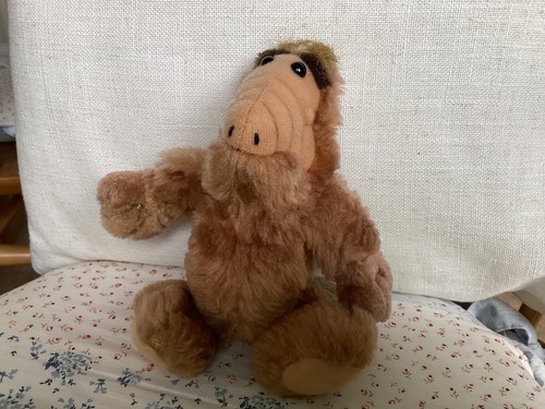 Alf alien productions - ,