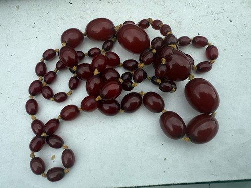 Antique cherry amber bakelit - cherry,
