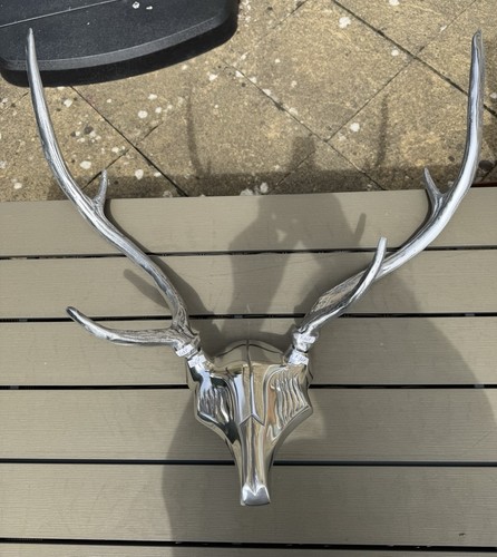 Aluminium stag head wall - aluminium,
