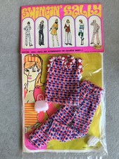 Vintage Swingin’ Sally