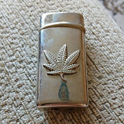 Metal flip top lighter - lighter, with