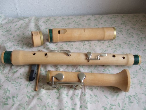 Moeck tuju bass - tuju,