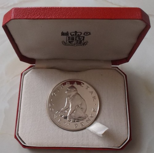 Gibraltar 1971 silver pence - 1971, 25