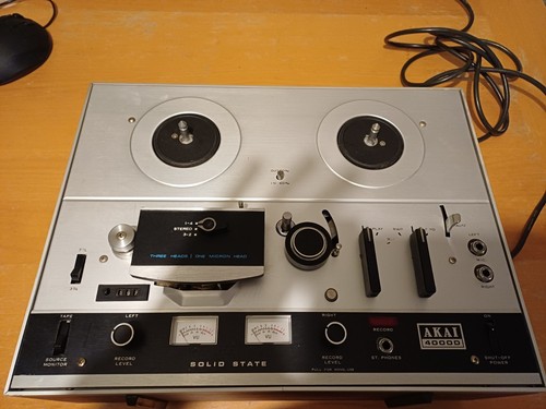 Akai 4000d tape recorder - akai,