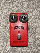 MXR Dyna Comp M102 Guitar Compressor Effects Pedal Red