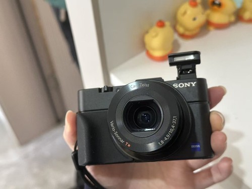 Sony cyber shot - cyber-shot, m2