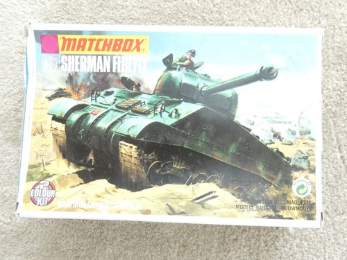 Vintage matchbox sherman - matchbox,