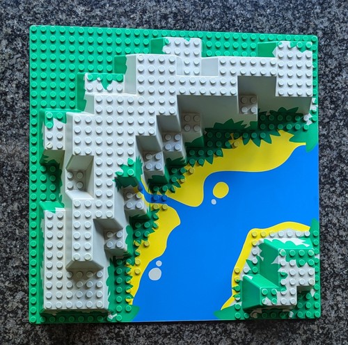 Lego 2359px2 river canyon - 2359px2,