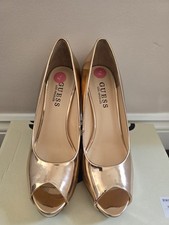 BRAND NEW ROSE GOLD GUESS PEEPTOE PLATFORM SHOES, SIZE 5