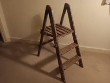 Rustic Wooden Folding Short Step Ladder, Plant Stand, Display. Free P&P..
