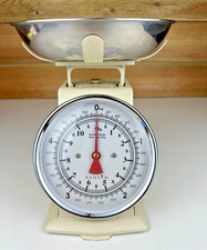 Hanson Traditional Mechanical Kitchen Scales Retro 5KG Cream Colour Kitchen