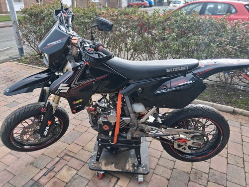 Suzuki drz 400 engine - suzuki, engine,