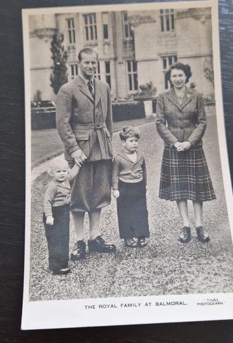 Royal family postcard c1952 - postcard,