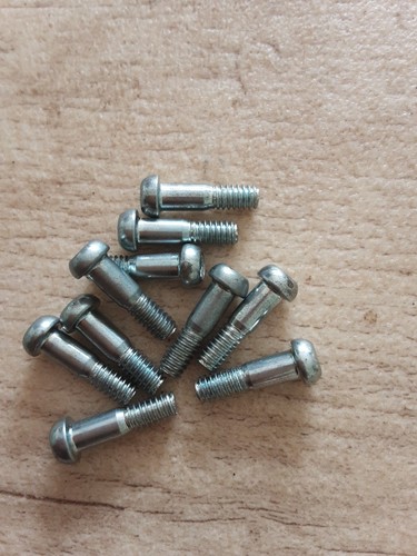 Meccano 147b pivot bolt - #147b,