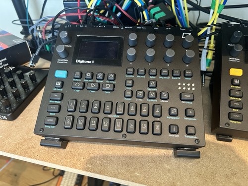 Elektron digitone poly - elektron,