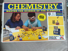 DD Dekker Toys Chemistry 100