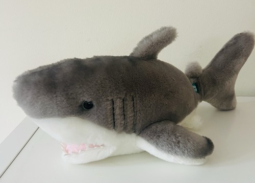Bbc earth blue planet shark - bbc,
