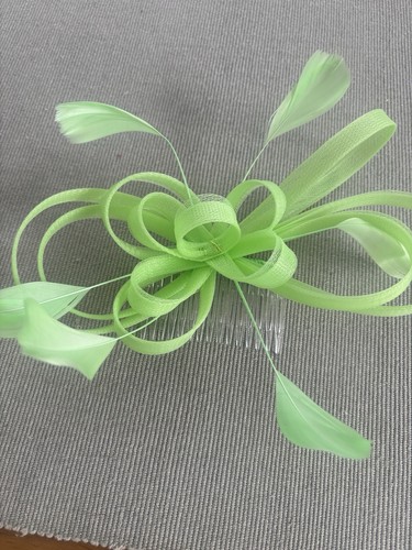Lime green fascinator with - lime,