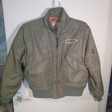 US Aircraft Carrier USS Midway Alpha Industries Flyer Jacket Rare CWU 17/P Model