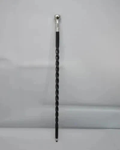 Beautiful silver finish - silver, knob