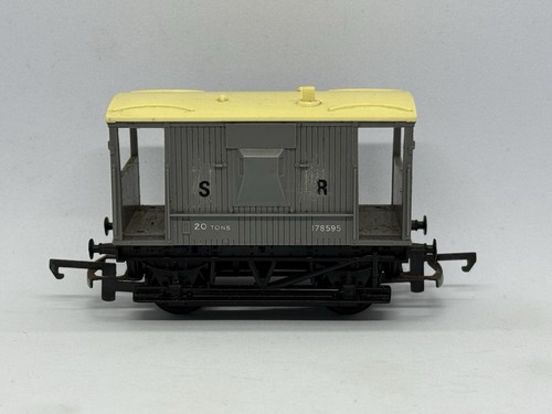 Hornby r215 brake - hornby, van