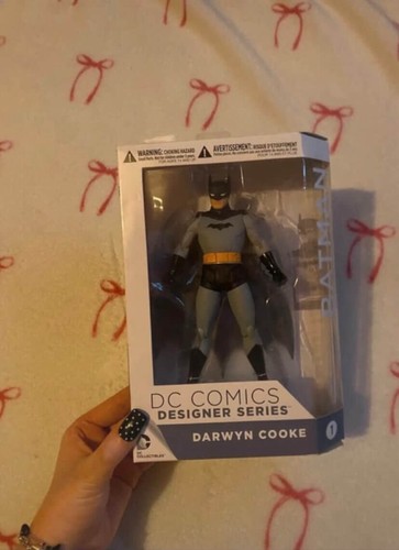 Collectibles batman darwyn - collectibles,
