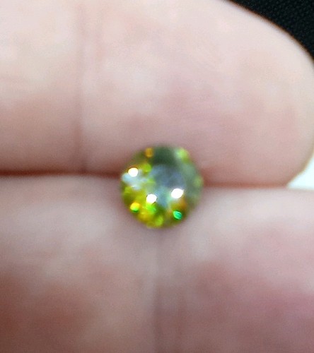 55ct chrome sphene - chrome,