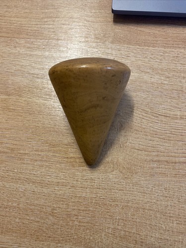 Vintage wooden lead - lead, dressing