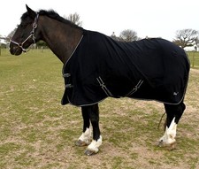 Rhinegold 300g Suede Fleece Horse Rug, Black,  4'6"-7'3"