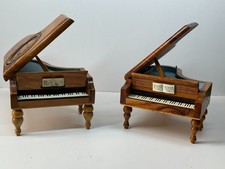 Sorrento Chopin 1/12th Scale Olivewood Grand Piano Music Box plays Tristesse. X2