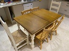 Extendable Painted Farmhouse