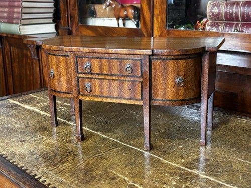 Miniature georgian sideboard - miniature,