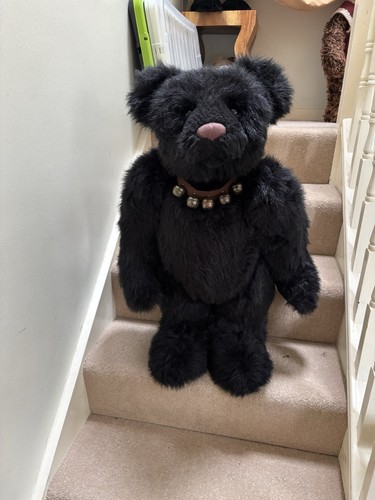 Charlie bears ebony retired - charlie,