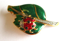 Vintage Goldtone & Enamel Ladybird on a Leaf Brooch Cute Ladybird Brooch