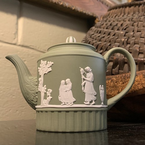 Wedgwood green jasperware - wedgwood,