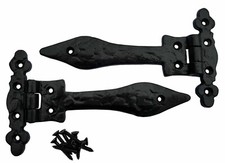 Black antique spear - black,