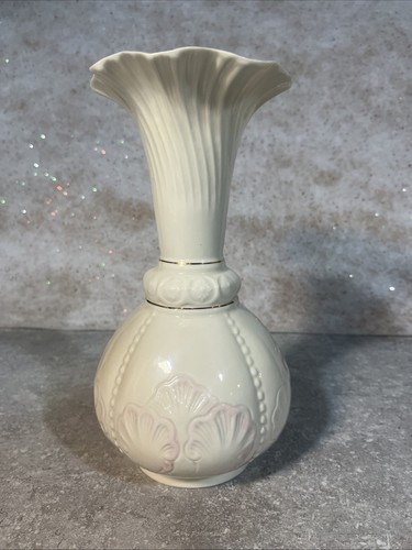 Belleek ireland rossmore - belleek, 9"