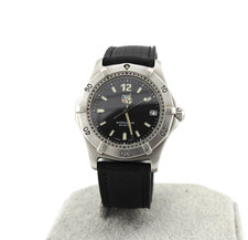 TAG HEUER Professional WK1110 Men's Watch Black Date Dial 