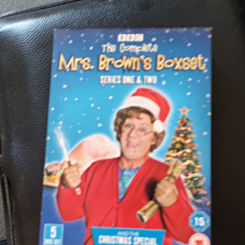 Bbc mrs brown boxset series - brown's,