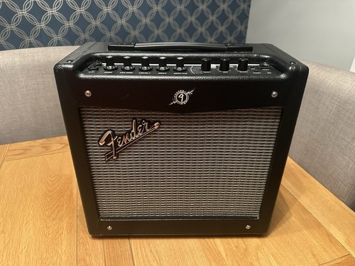 Fender mustang 2 70w - fender,