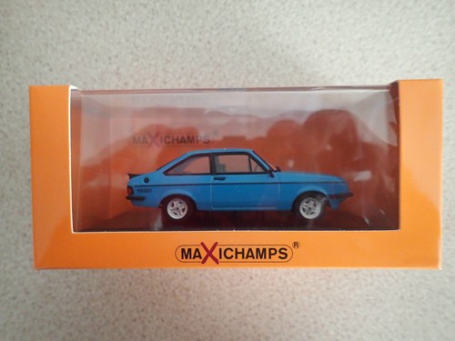 Maxichamps 940 084300 - 1:43,