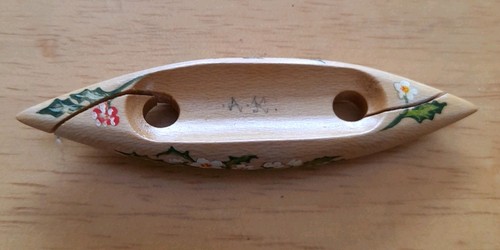 Wood tatting shuttle ann - tatting, by