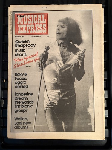 Nme 1975 november queen - 29,