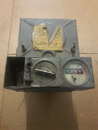 Vintage 1956 gas - meter, coin