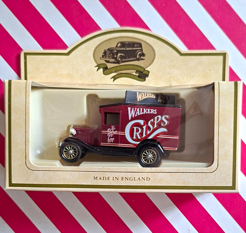 Lledo days gone walkers crisps - lledo,